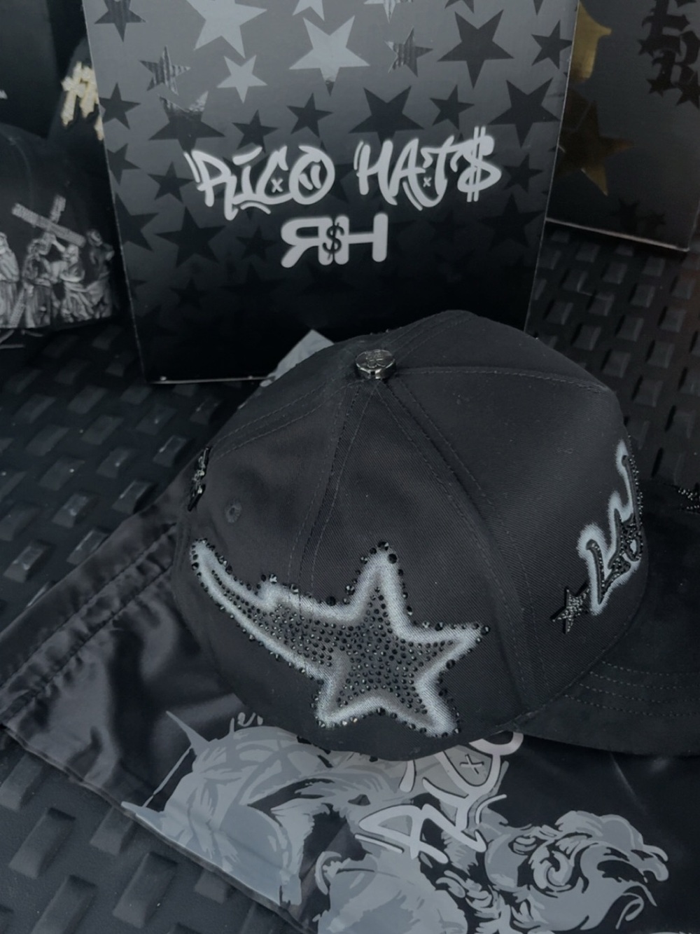 Exclusive Rico Hats - Picture 2 of 4